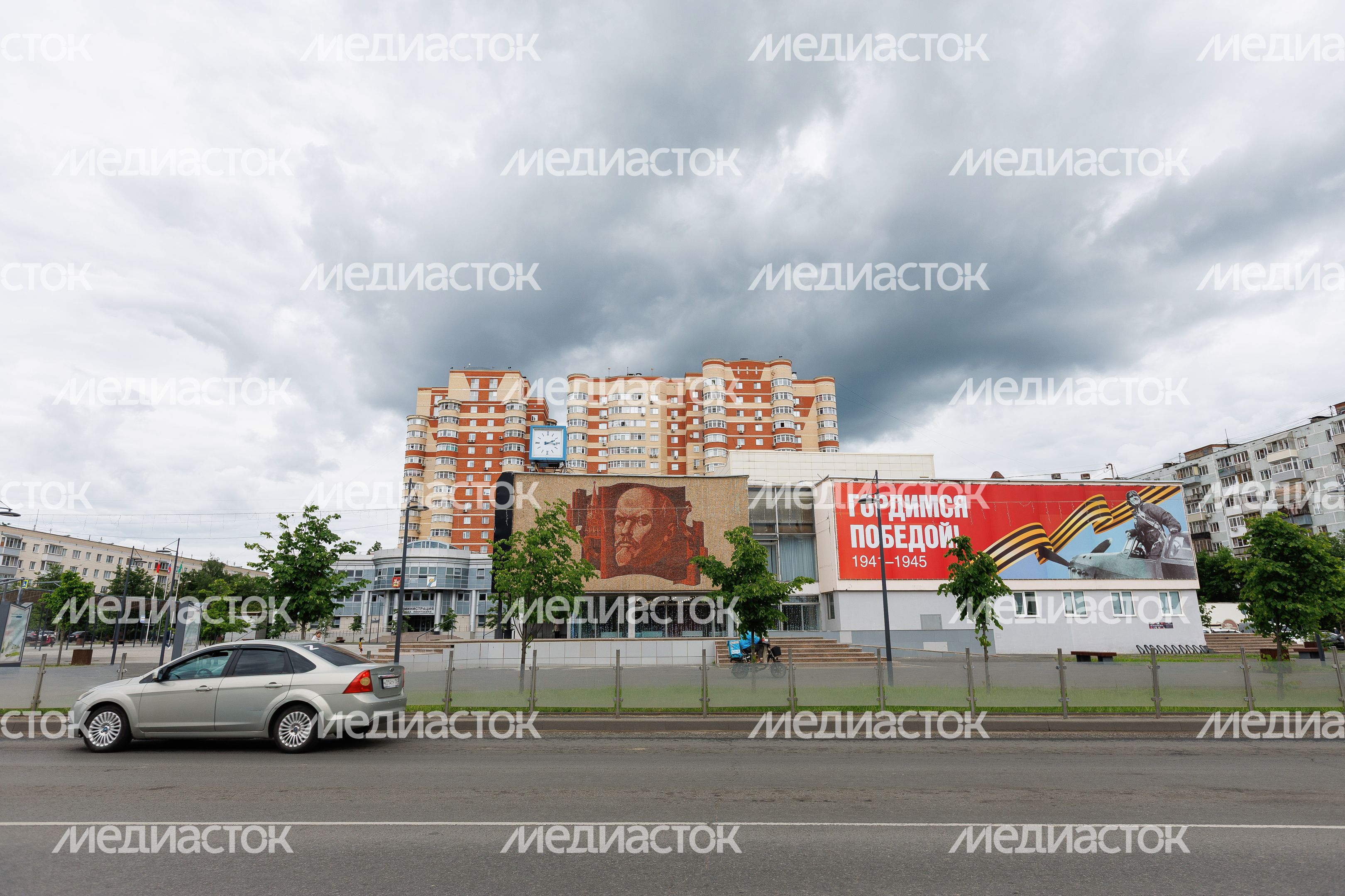 Летние виды города Ивантеевка Пушкинского округа