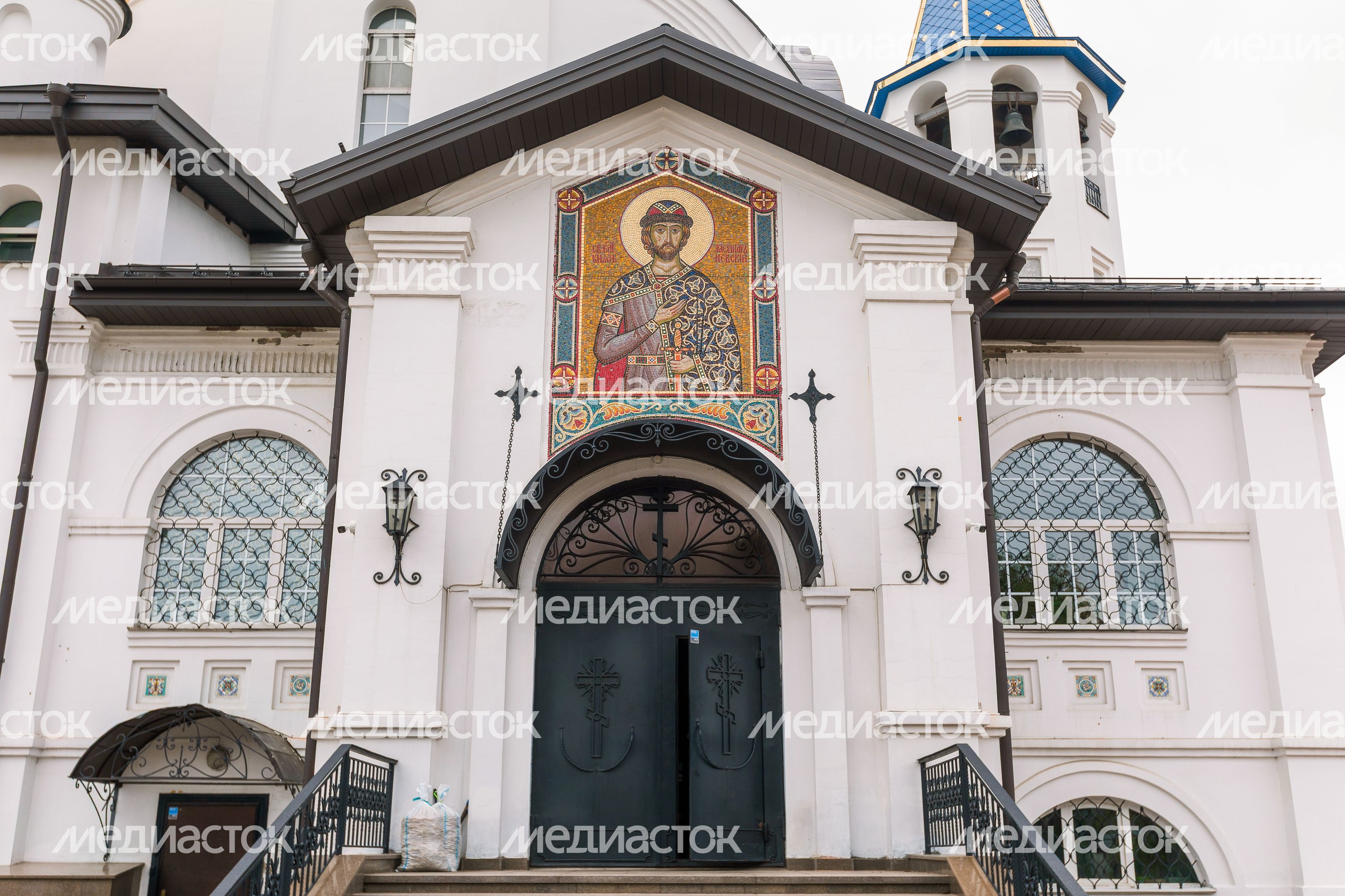 Храм Казанской иконы Божией Матери в Центральном городском парке Реутова Храм Казанской иконы Божией Матери в Центральном городском парке Реутова