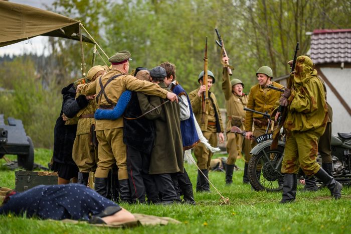 Военно-историческая реконструкция событий мая 1945 года в музее истории танка Т-34 в Мытищах