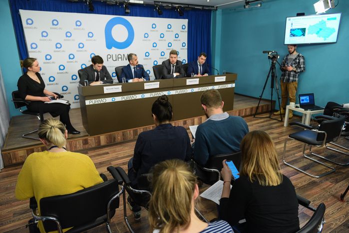 Брифинг по вопросу предоставления в Подмосковье земельных участков в аренду без проведения торгов