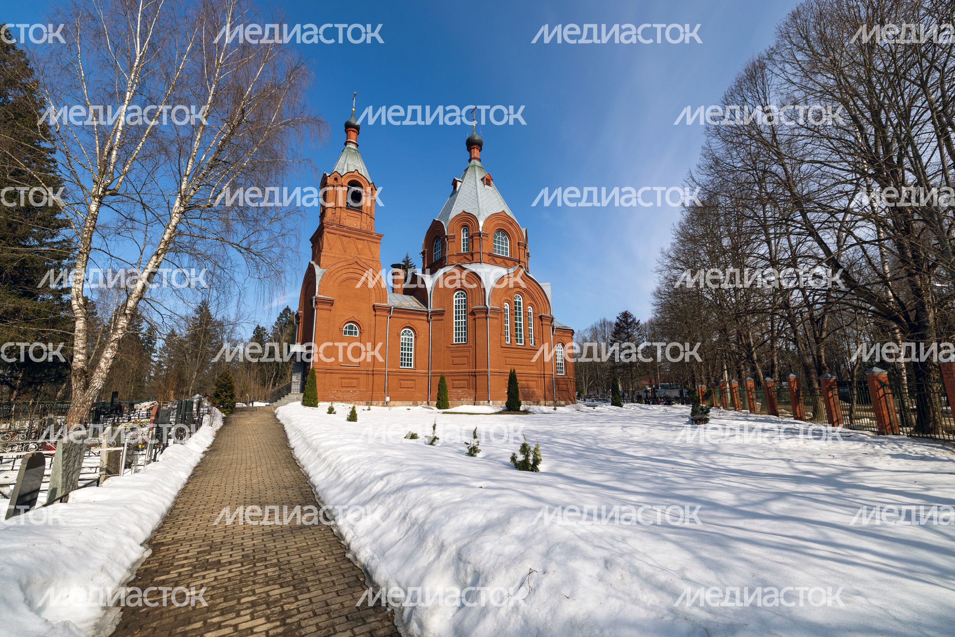 Церковь Успения Пресвятой Богородицы в поселке Тучково Рузского округа Церковь Успения Пресвятой Богородицы в поселке Тучково Рузского округа