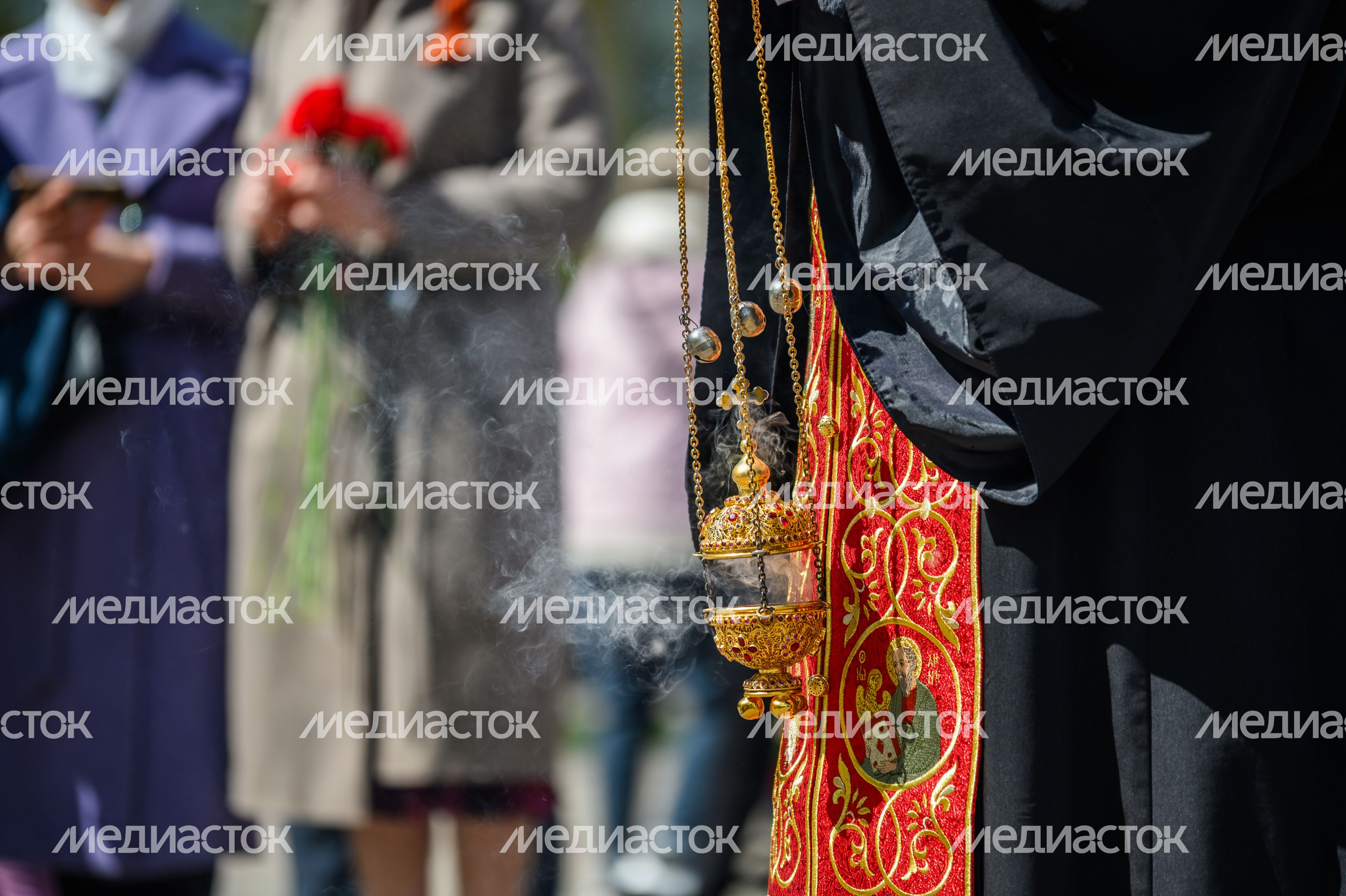 Патриотическая акция "Вахта Памяти" у Мемориала Славы в Королеве Патриотическая акция "Вахта Памяти" у Мемориала Славы в Королеве