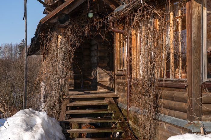 Истра. Хижина Хагрида в деревне Огарково