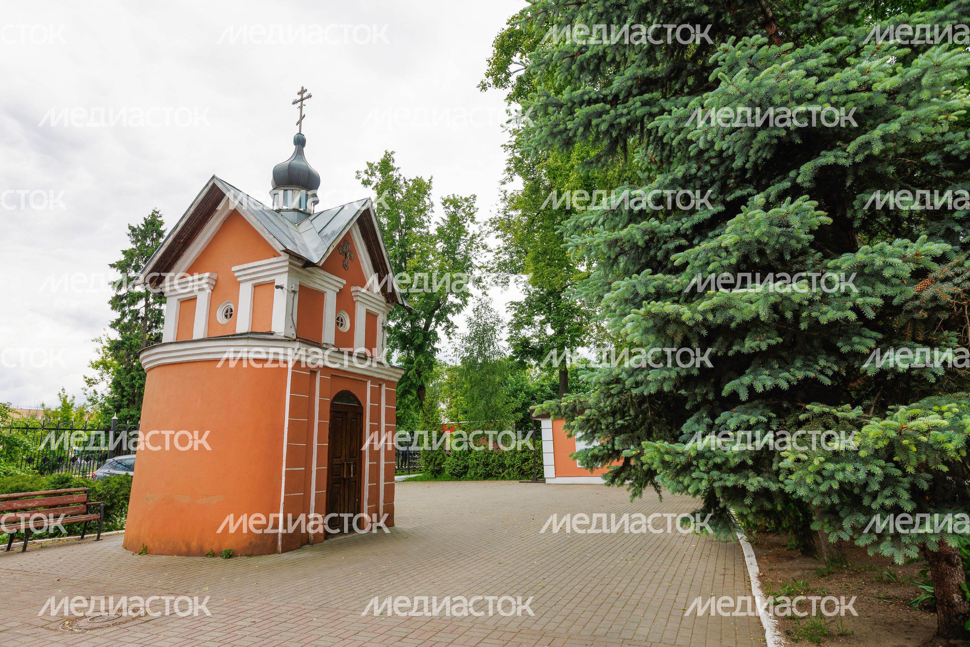 Церковь Смоленской иконы Божией Матери в Ивантеевке Пушкинского округа