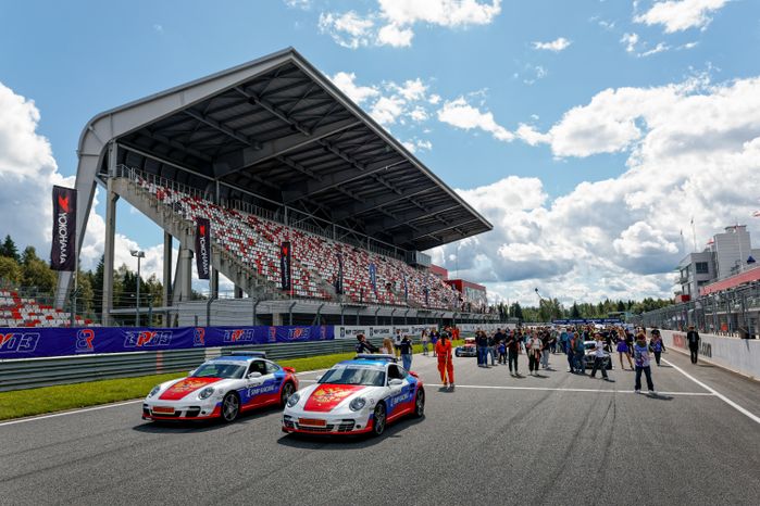 VI этап российской серии кольцевых гонок на автодроме Moscow Raceway