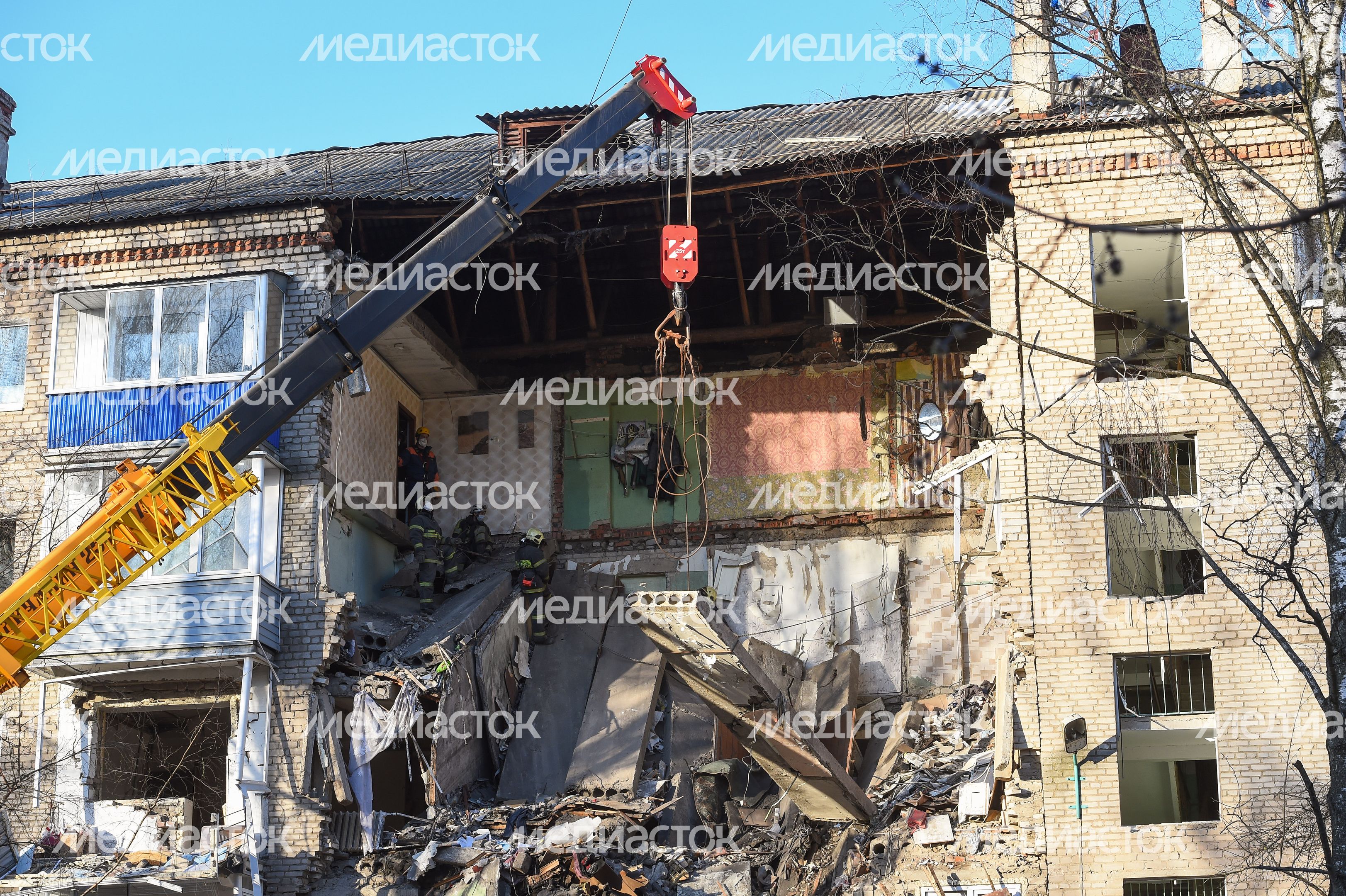 Кадры с места взрыва газа в многоквартирном доме в Орехово-Зуеве