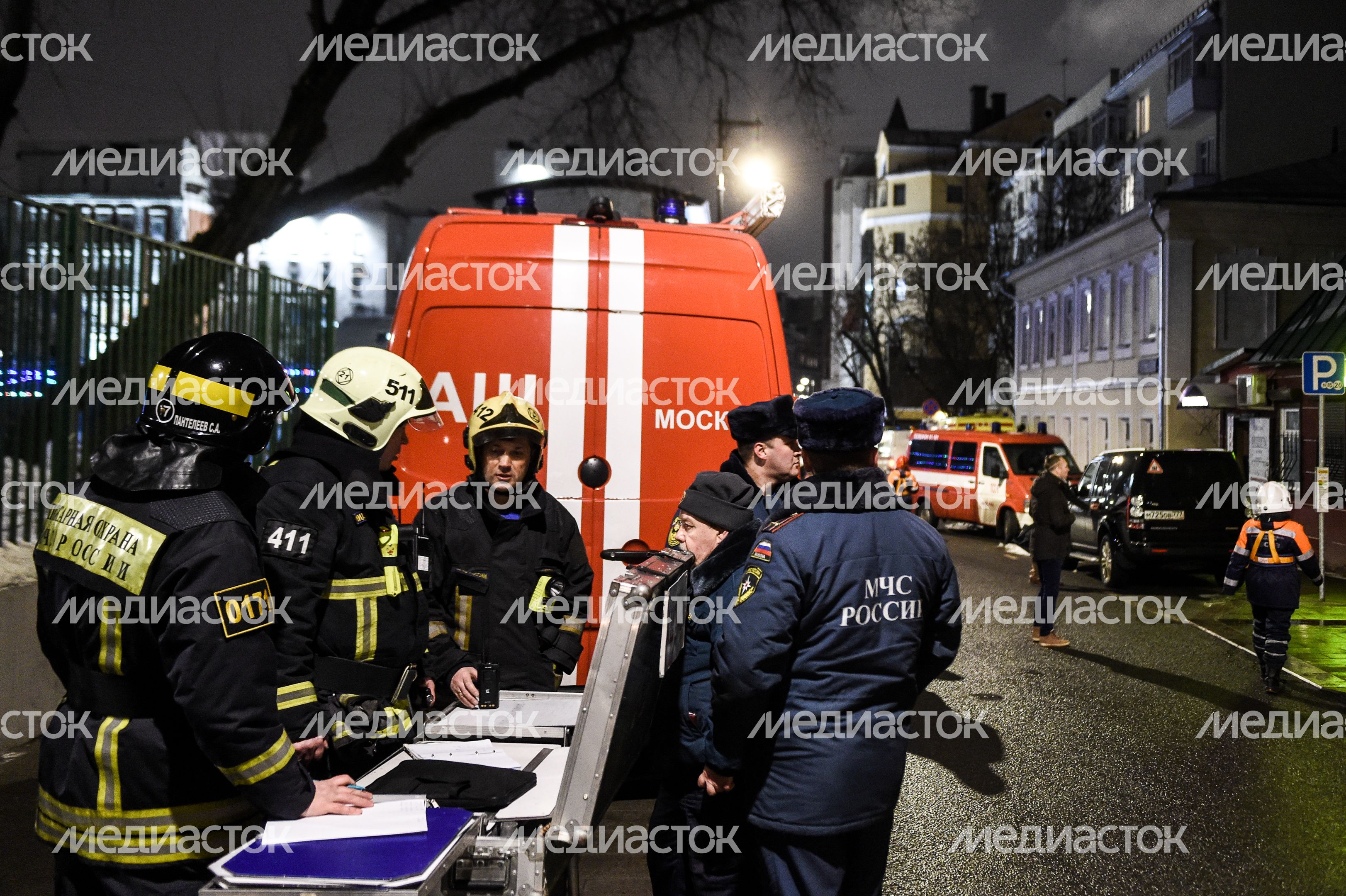 Обрушение кровли реконструируемого здания центре Москвы