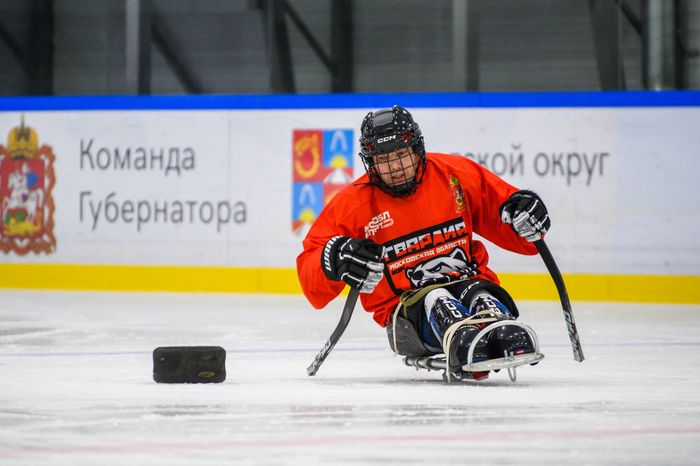 Тренировки подмосковной следж-хоккейной команды «Гвардия» в Балашихе