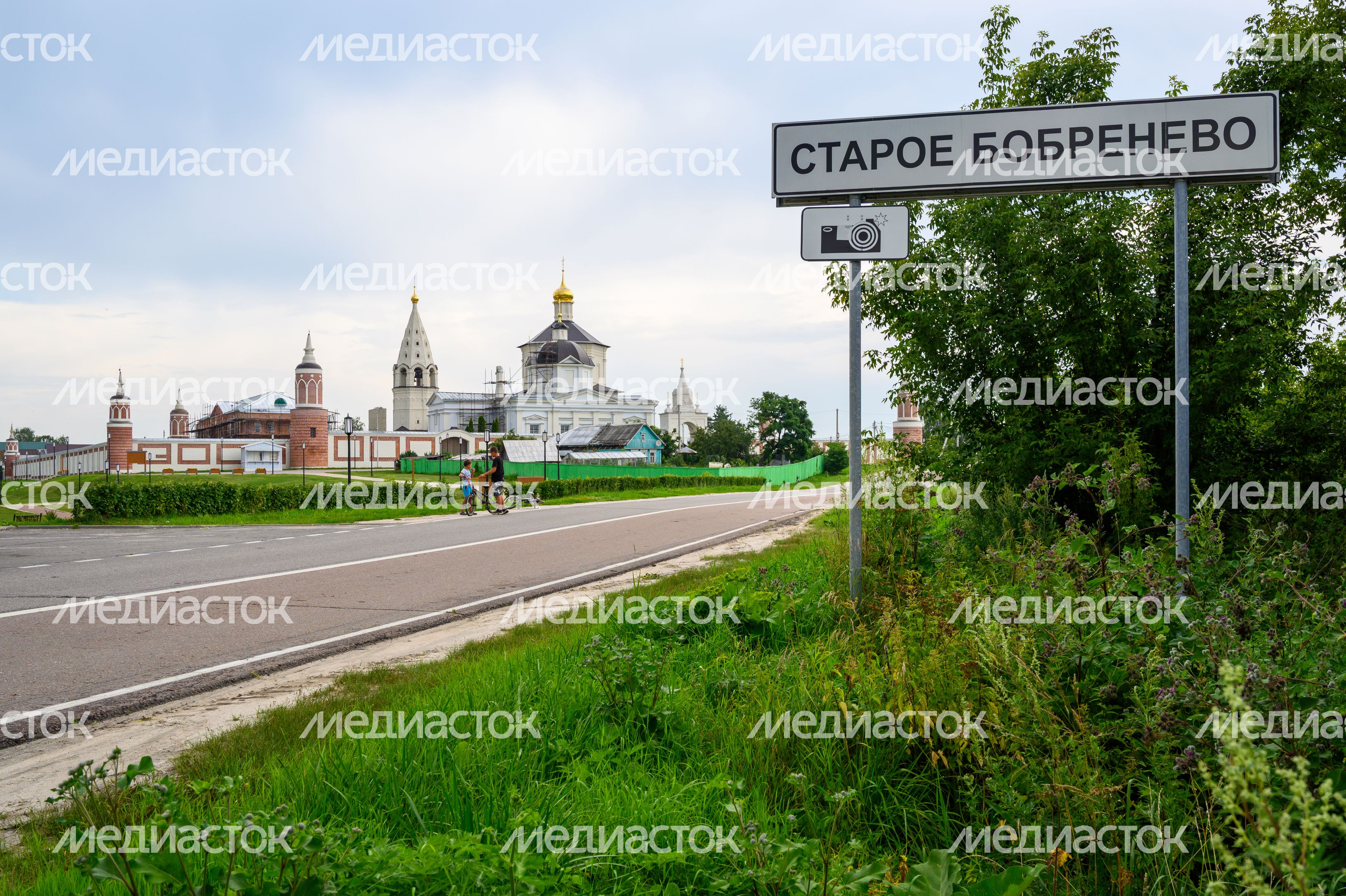 Богородице-Рождественский Бобренев мужской монастырь в селе Старое Бобренево округа Коломна Богородице-Рождественский Бобренев мужской монастырь в селе Старое Бобренево округа Коломна