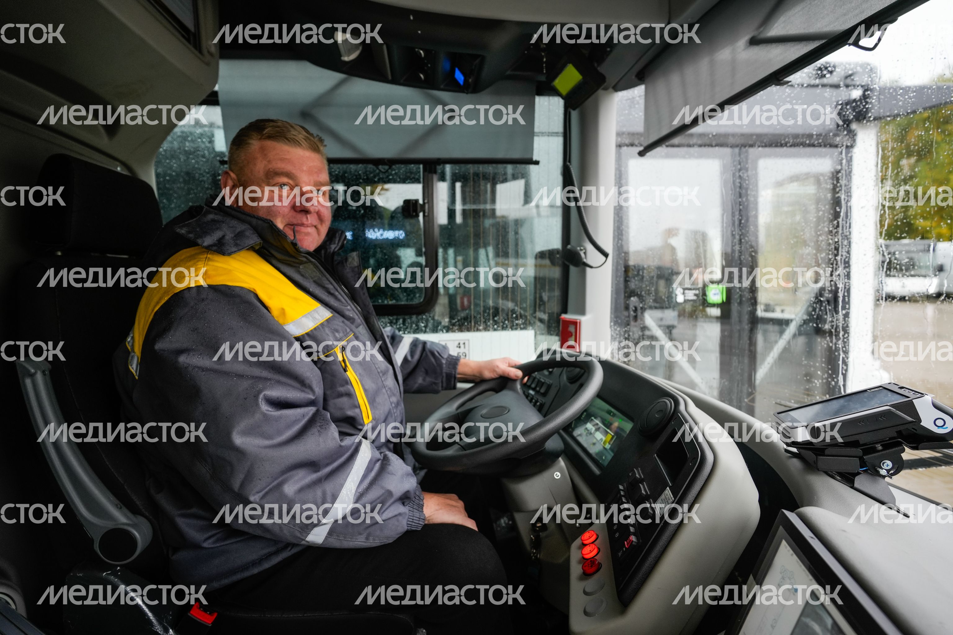 В филиалы "Мострансавто" передана очередная партия автобусов ЛиАЗ-5292 В филиалы "Мострансавто" передана очередная партия автобусов ЛиАЗ-5292