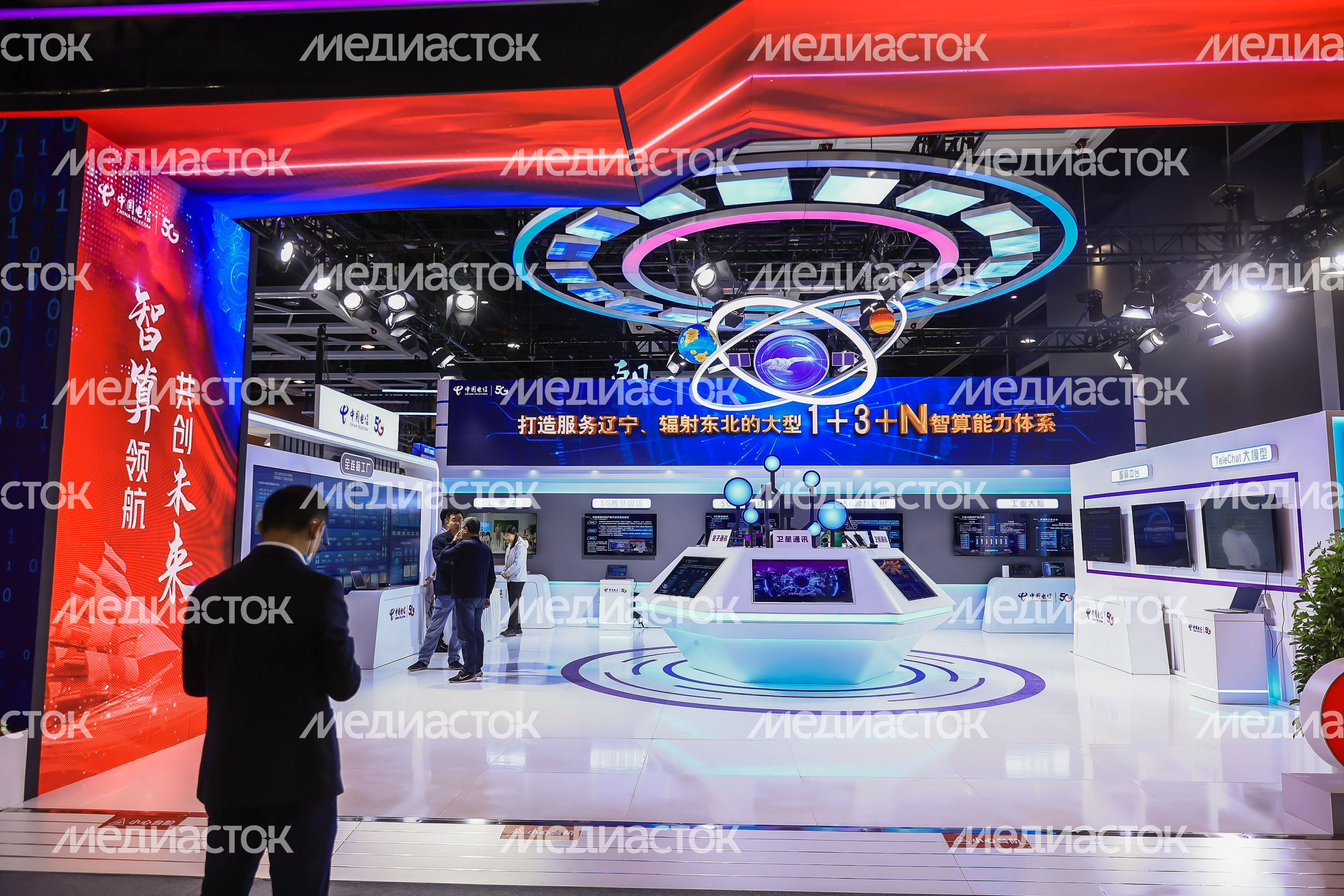 Посещение выставки высоких технологий в Шэньяне Губернатором Подмосковья