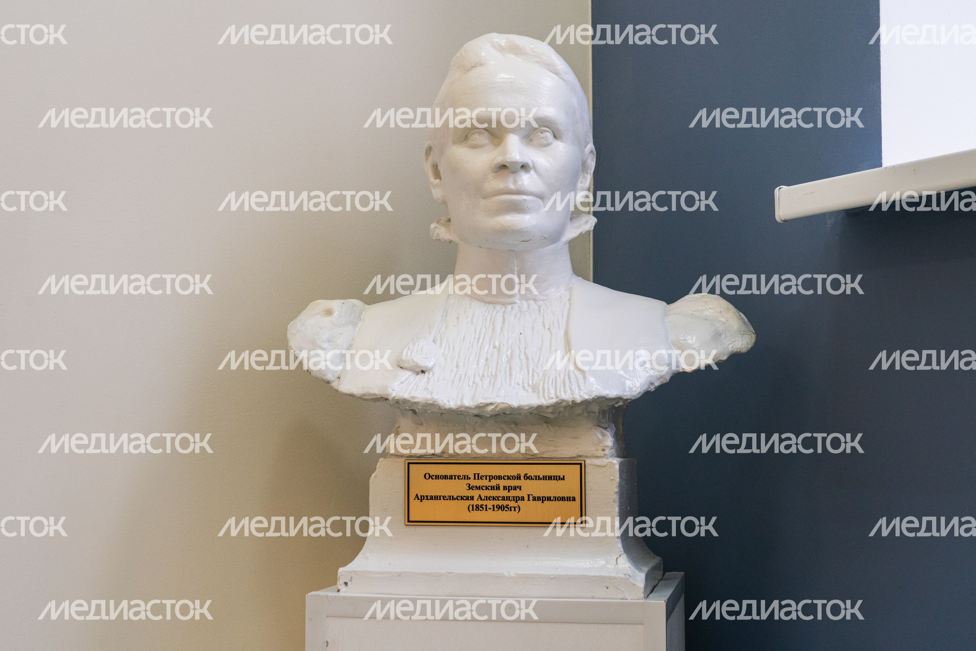 Поликлиника в селе Петровское после капремонта Поликлиника в селе Петровское после капремонта
