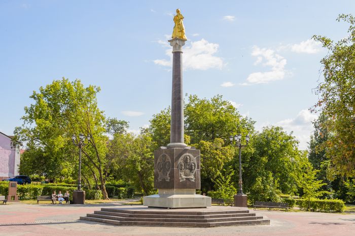 Площадь Бугрова