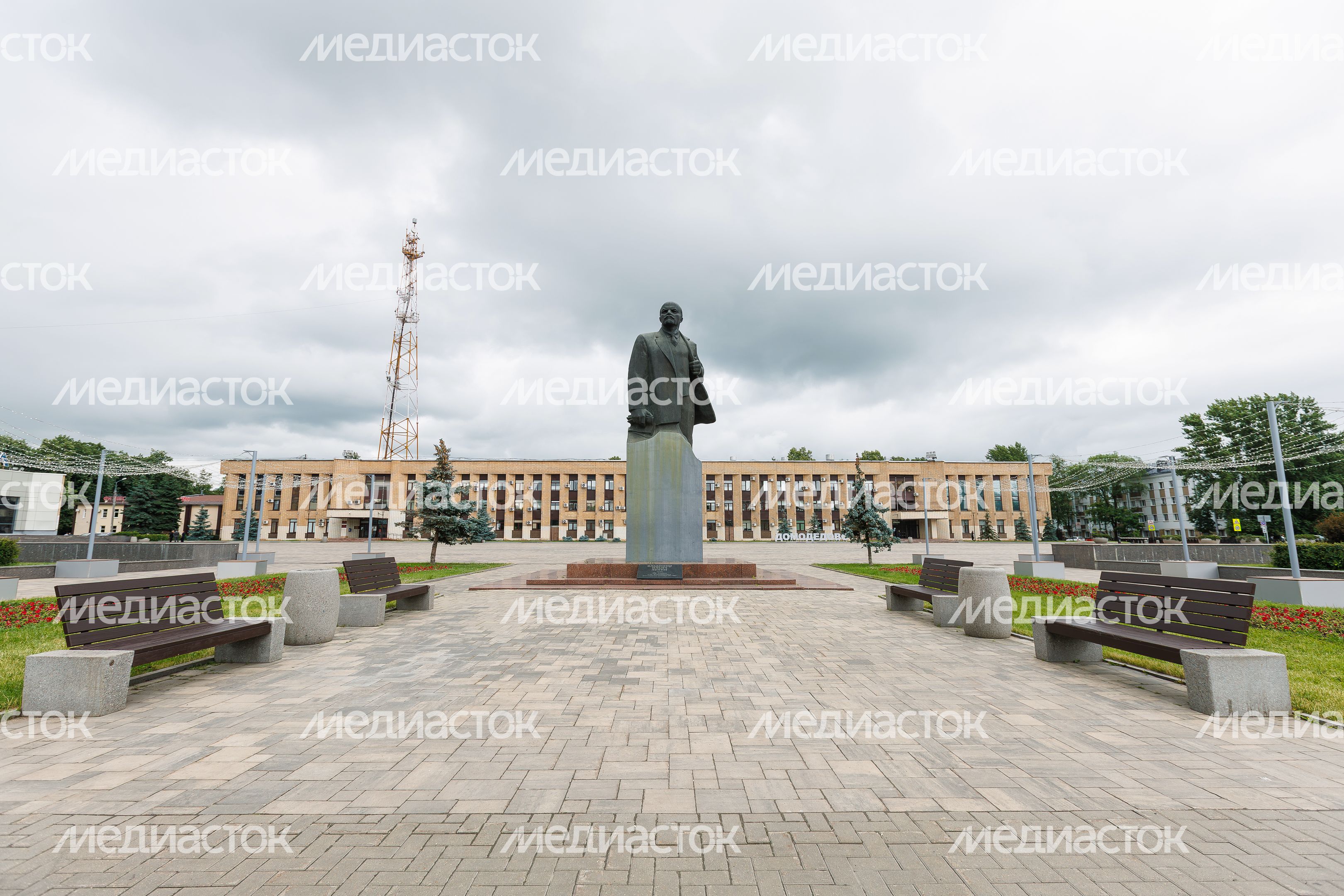 Аллея 30-летия Победы в Великой Отечественной войне в Домодедово Аллея 30-летия Победы в Великой Отечественной войне в Домодедово