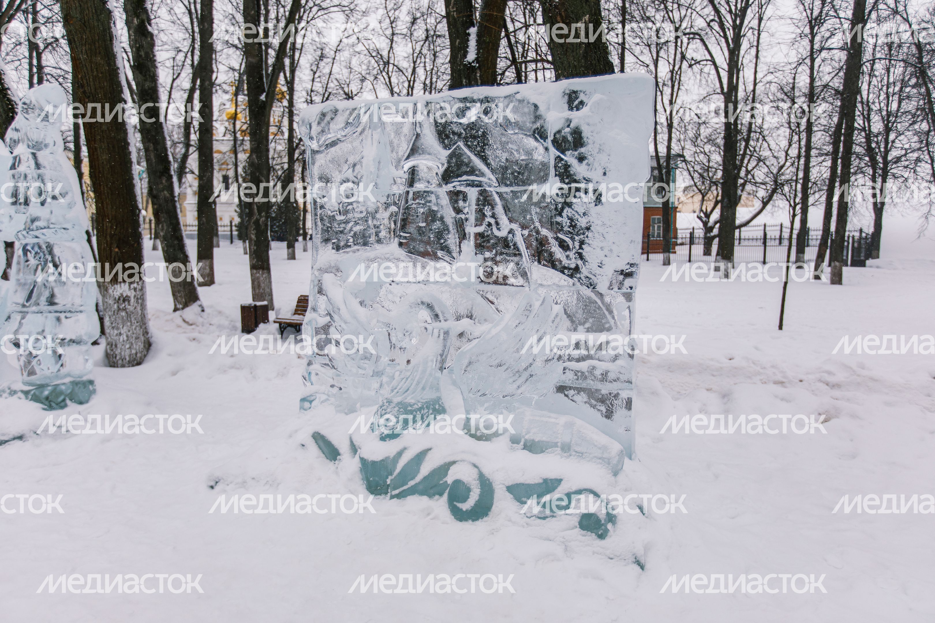Дмитров. Ледяные скульптуры на Исторической площади Дмитров. Ледяные скульптуры на Исторической площади