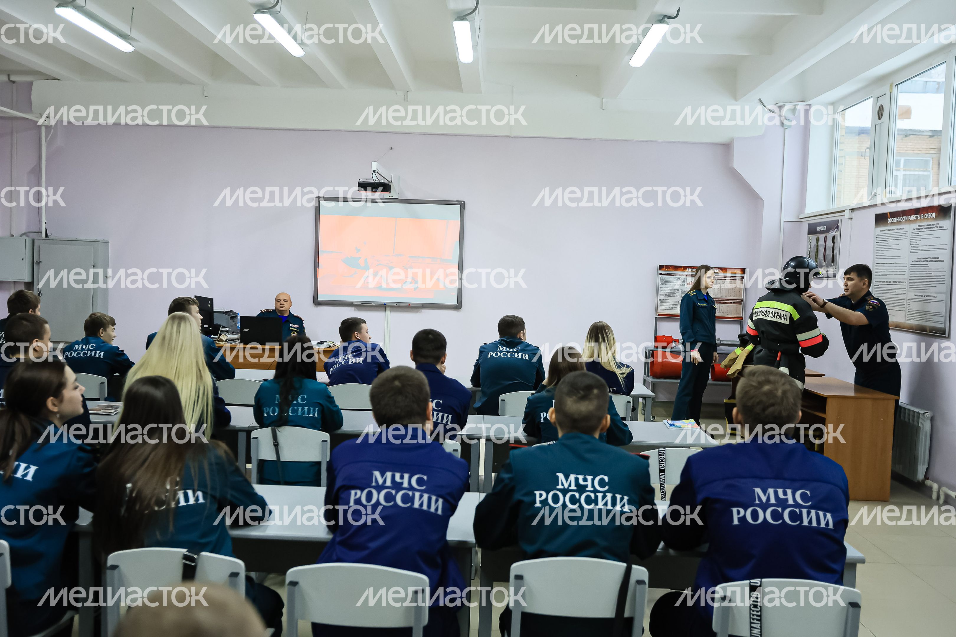 Посещение Губернатором Павлово-Посадского Техникума