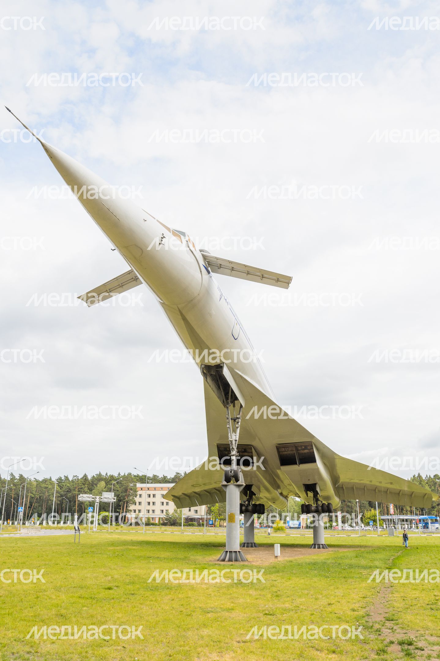 Памятник Ту-144 Памятник Ту-144