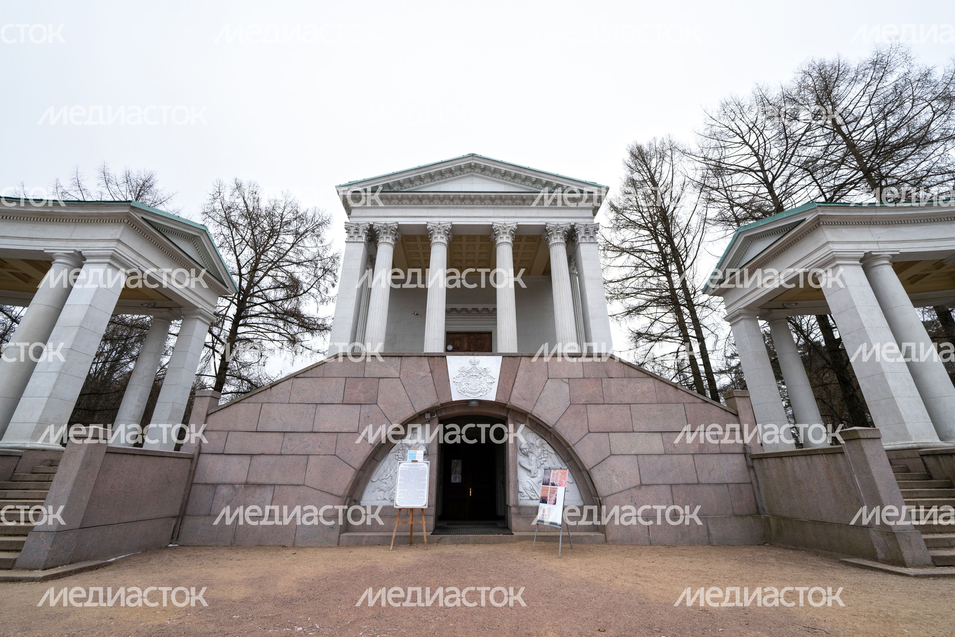 Колоннада в музее-заповеднике «Архангельское» округа Красногорск Колоннада в музее-заповеднике «Архангельское» округа Красногорск