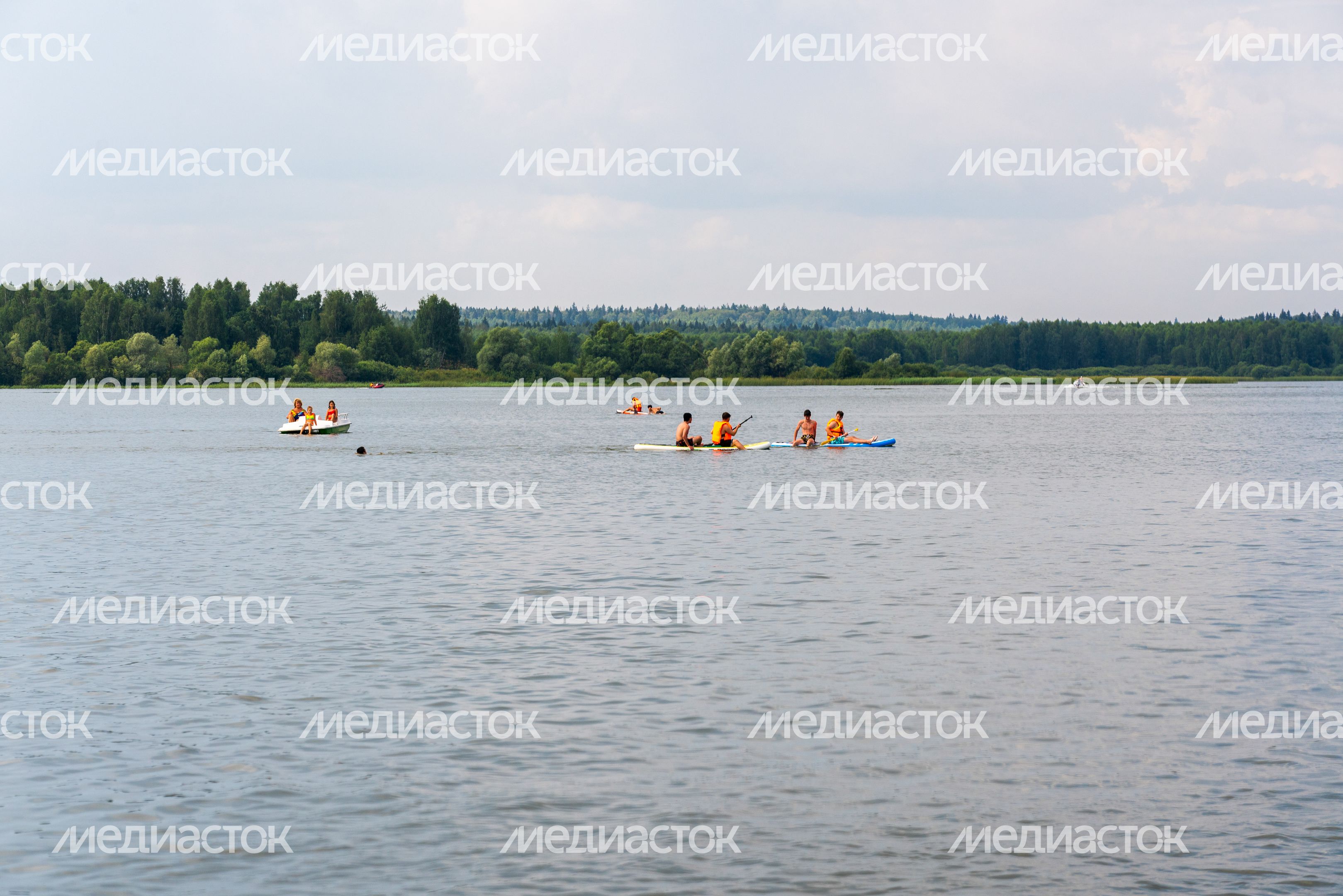 «Ice пляж» на Озеринском водохранилище в Рузе