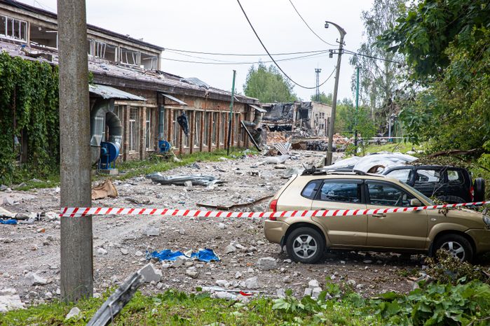 Оперативный штаб с участием Губернатора Подмосковья на месте ЧП в Сергиевом Посаде