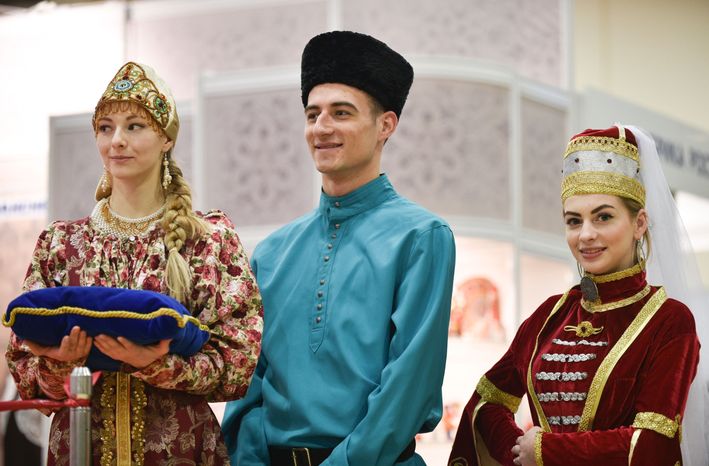 Выставка «Ладья. Зимняя сказка»