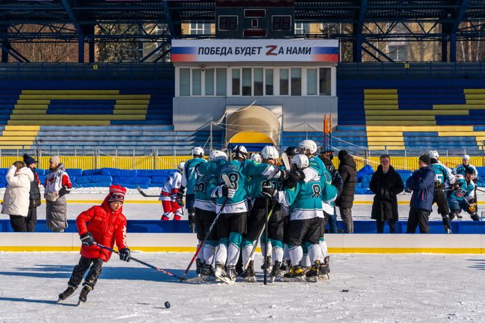 Турнир по уличному хоккею POND HOCKEY в Красногорске