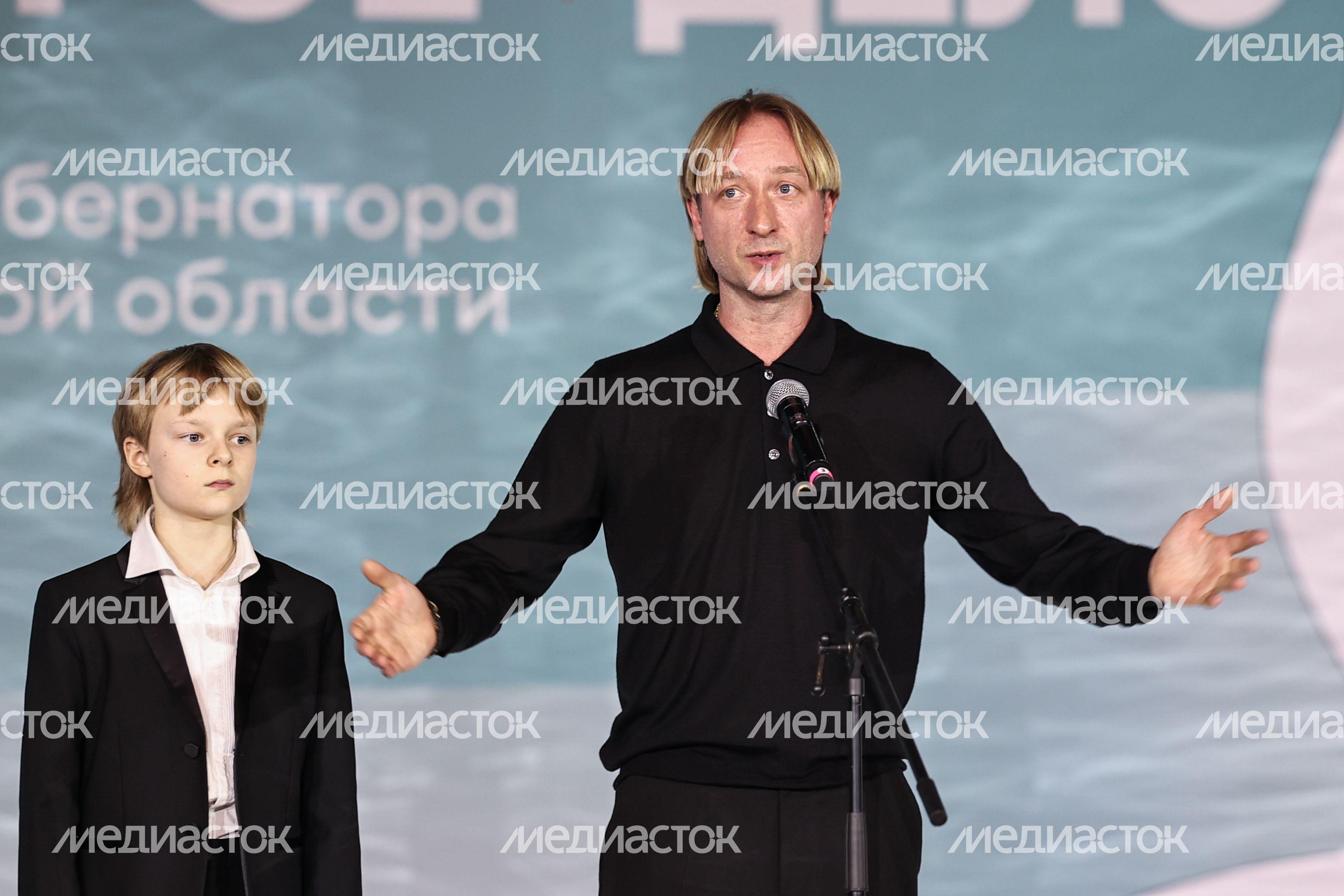 Лауреатами премии "Мы рядом. Доброе дело" стали 70 человек Лауреатами премии "Мы рядом. Доброе дело" стали 70 человек