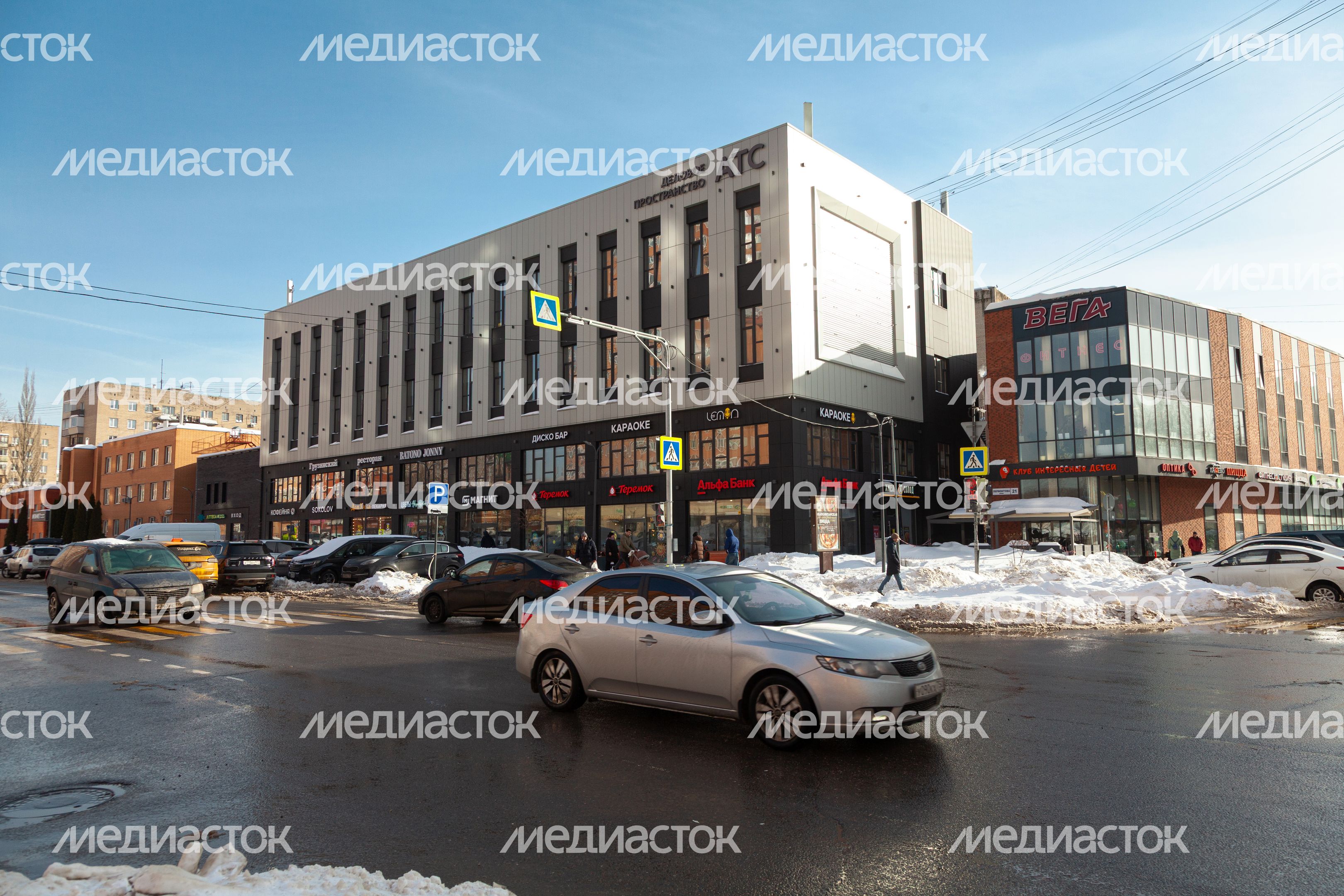 Зимние виды улиц города Дзержинский Зимние виды улиц города Дзержинский