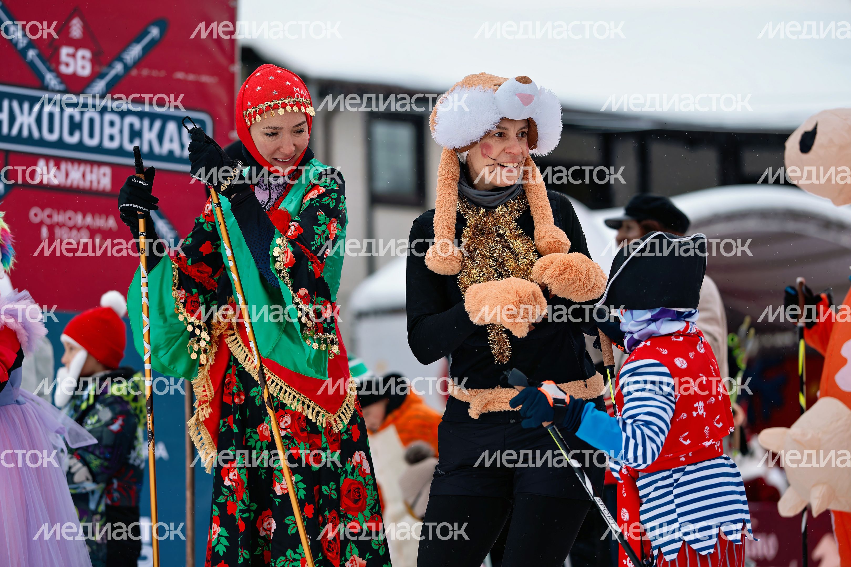 Костюмированный лыжный забег на Манжосовской гонке в Одинцово Костюмированный лыжный забег на Манжосовской гонке в Одинцово