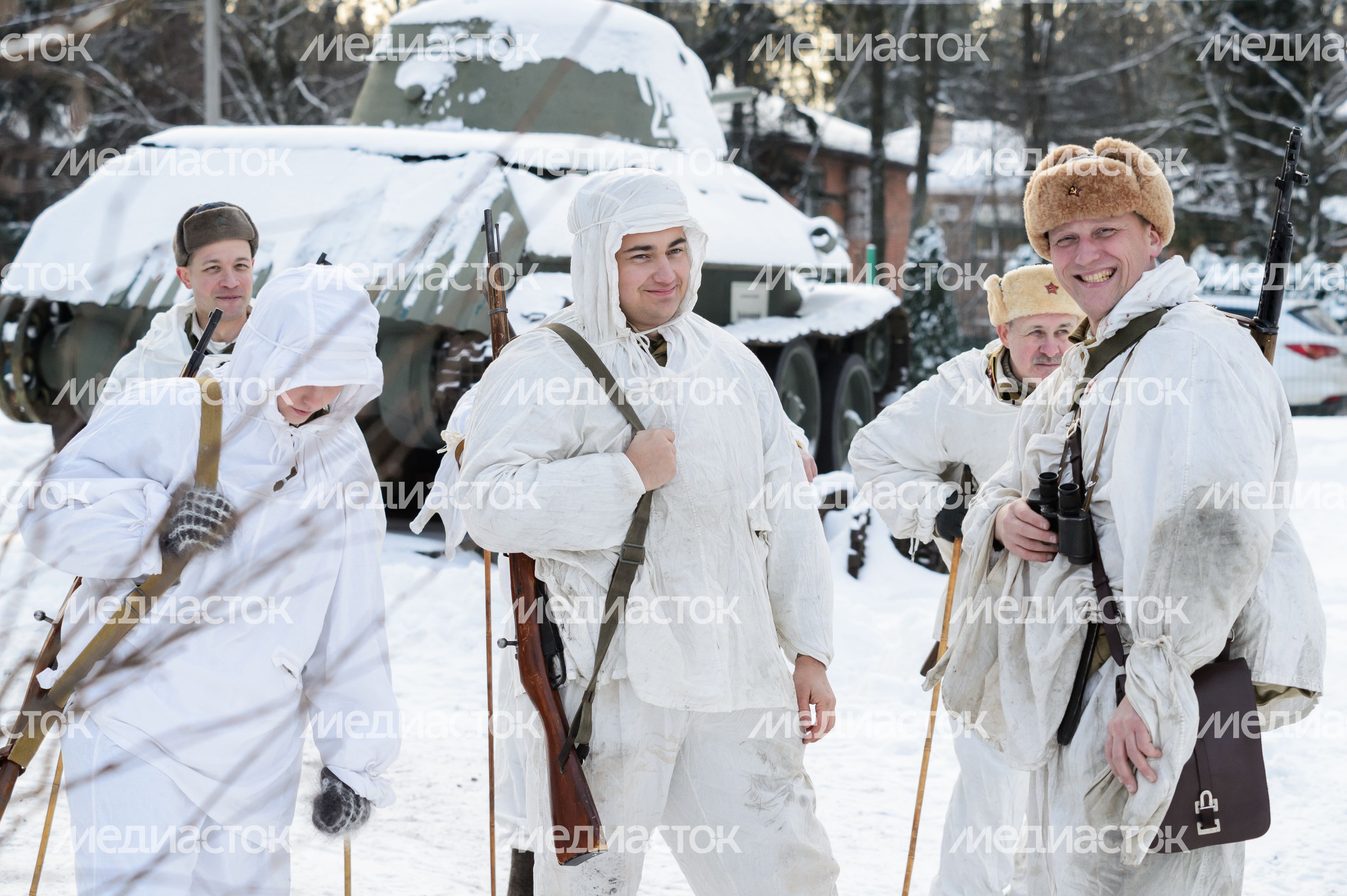 Мытищи. Военно-историческая реконструкция «Разгром немецких войск под Москвой» Мытищи. Военно-историческая реконструкция «Разгром немецких войск под Москвой»