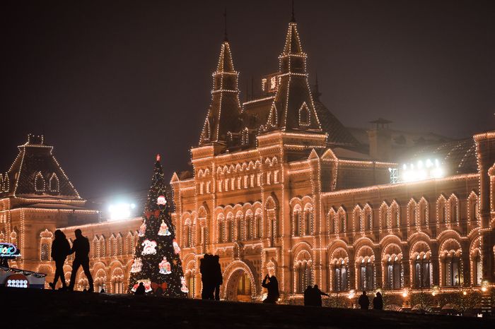 Новогодняя иллюминация в Москве