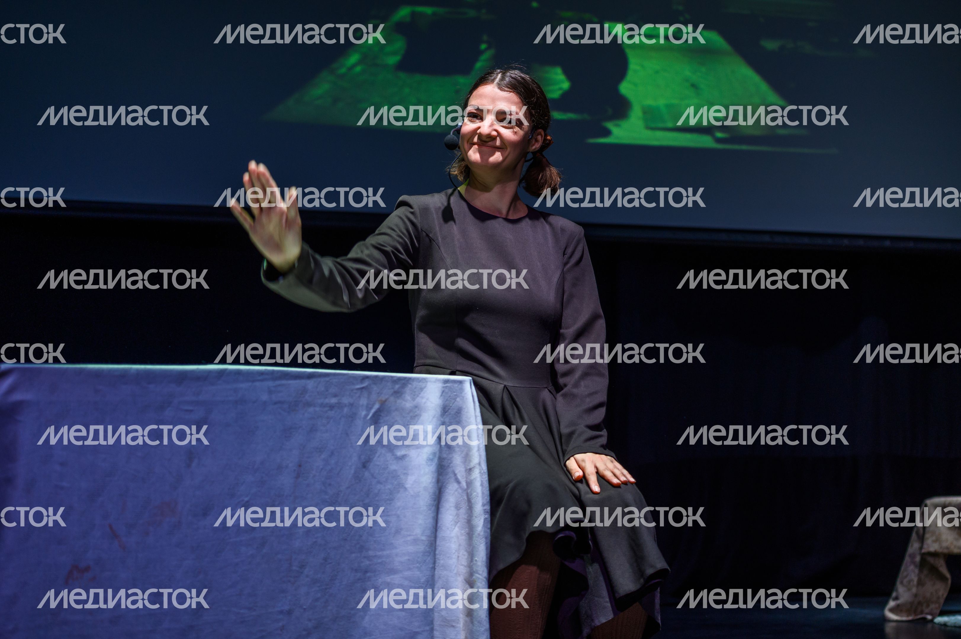 Ночь в музее: спектакль «Мое Ленинградское детство» от «Мамина театра» в музее-заповеднике «Горки Ленинские» Ночь в музее: спектакль «Мое Ленинградское детство» от «Мамина театра» в музее-заповеднике «Горки Ленинские»