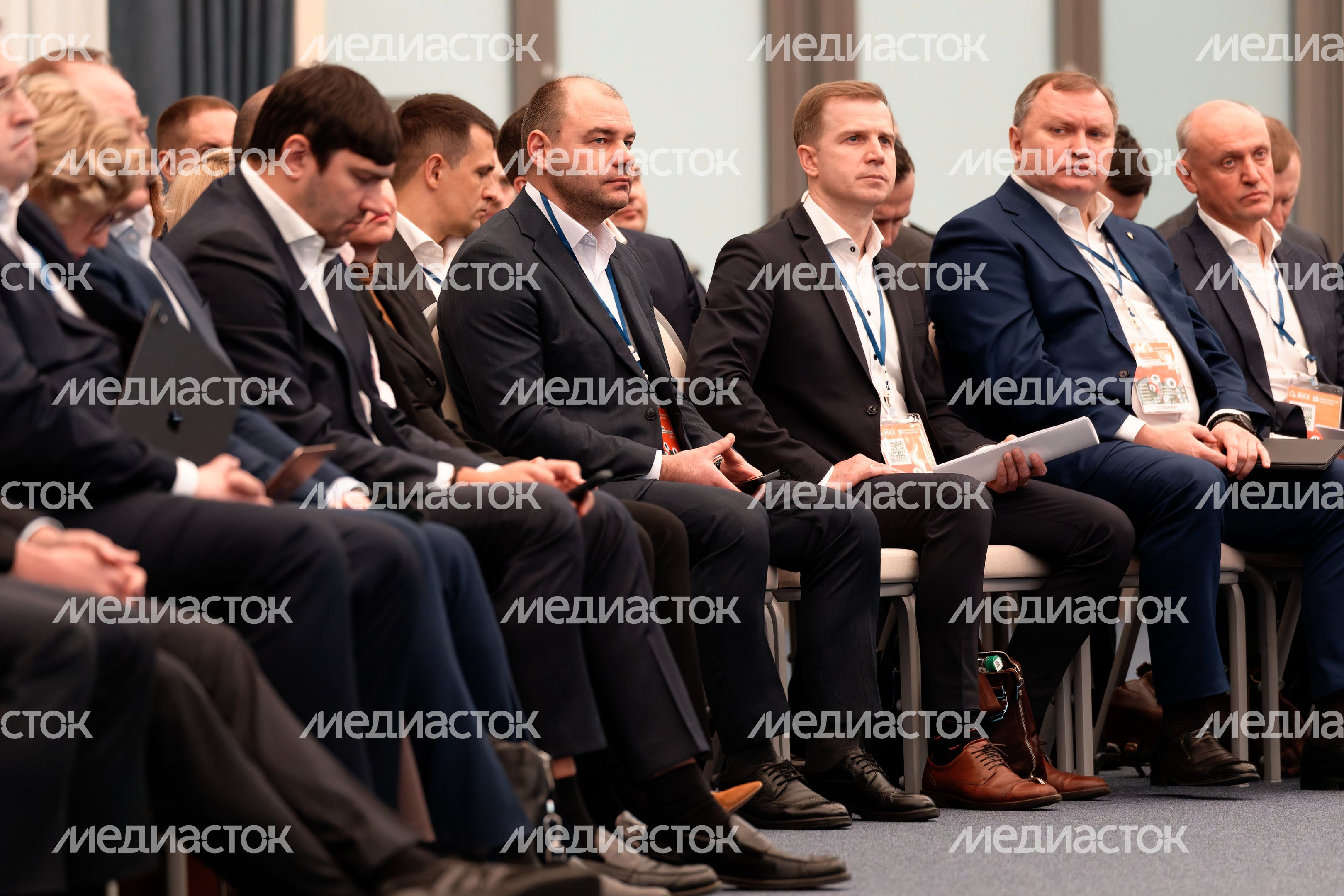 Стратегическая сессия по вопросам трансформации системы ЖКХ в Доме правительства Московской области Стратегическая сессия по вопросам трансформации системы ЖКХ в Доме правительства Московской области