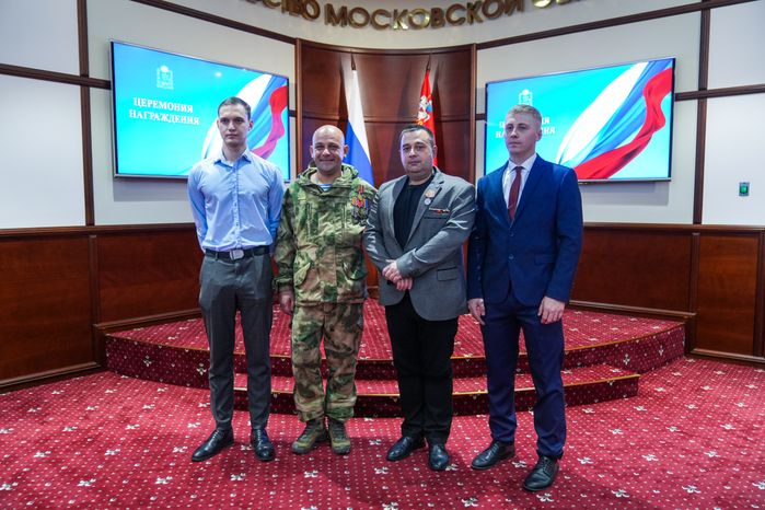 Награждение бойцов подразделений БАРС