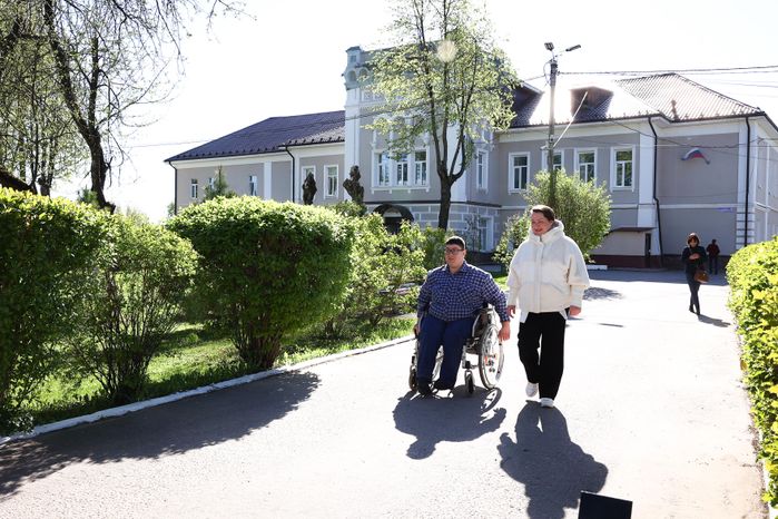 Губернатор навестил ребят, воспитывающихся в Семейном центре «Дмитровский»