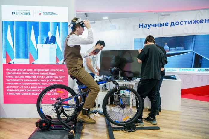 Фестиваль профессий на выставке "Россия". Стенд «Ученые будущего»