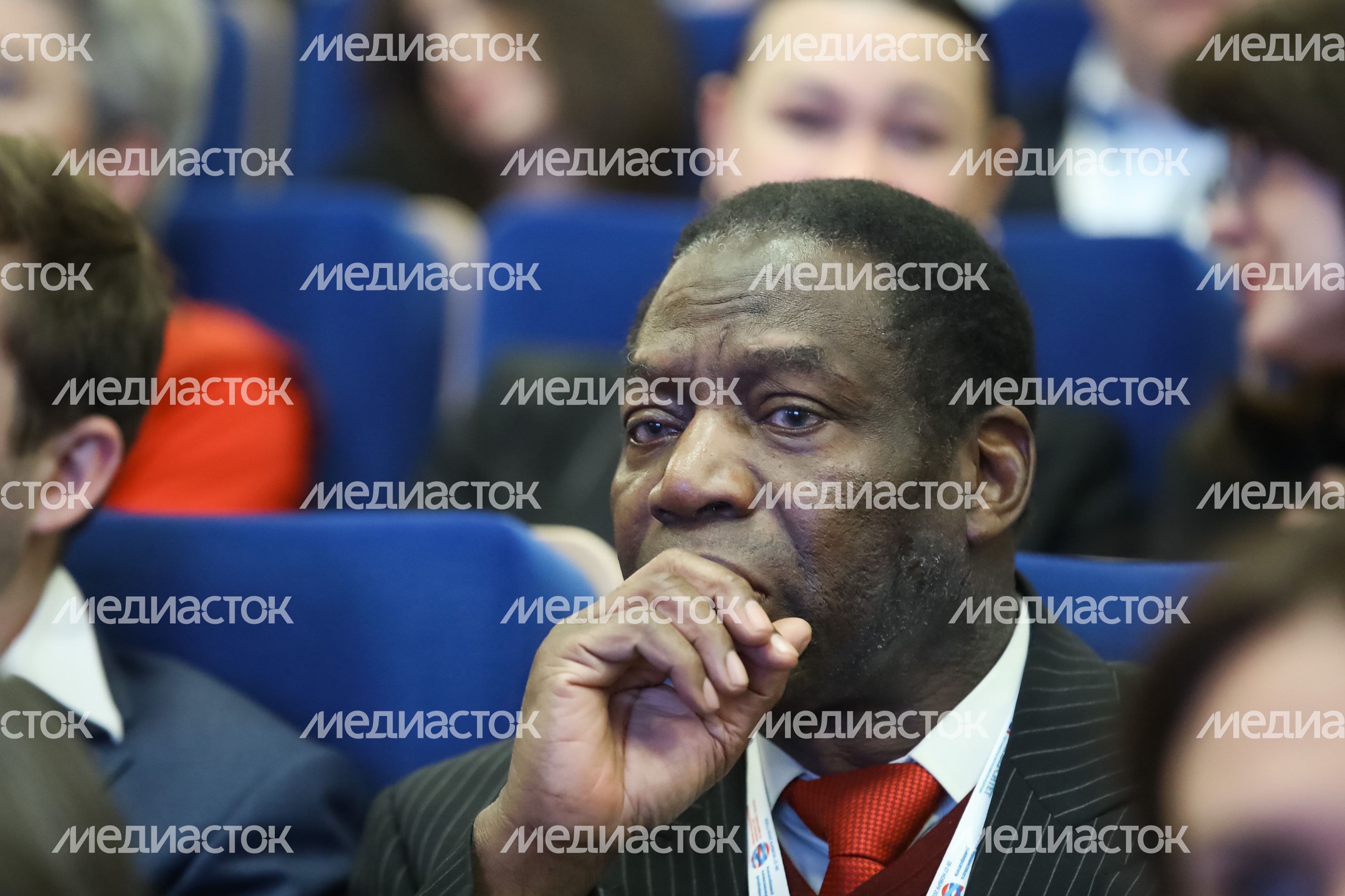 В Москве открылся IX Международный форум Финансового университета В Москве открылся IX Международный форум Финансового университета