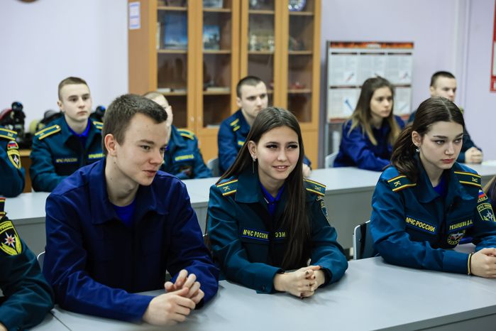 Посещение Губернатором Павлово-Посадского Техникума