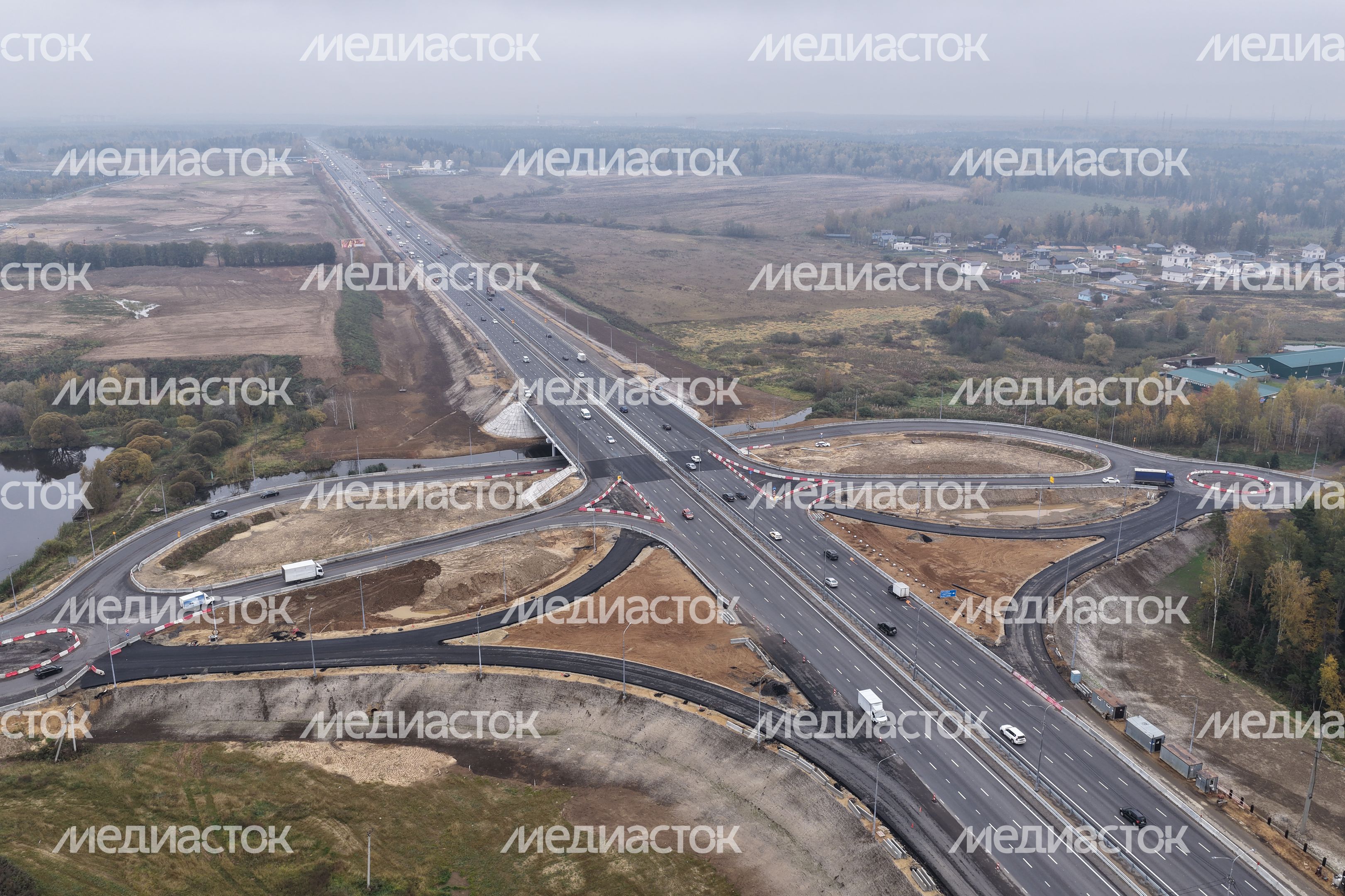 Строительство развязки с мостом через реку Скалба Строительство развязки с мостом через реку Скалба