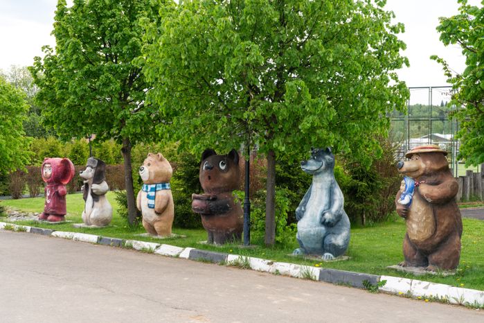 Отдых в домиках-перевертышах в загородном клубе «Лачи»