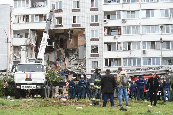 Кадры с места взрыва газа в жилом доме в Ногинске
