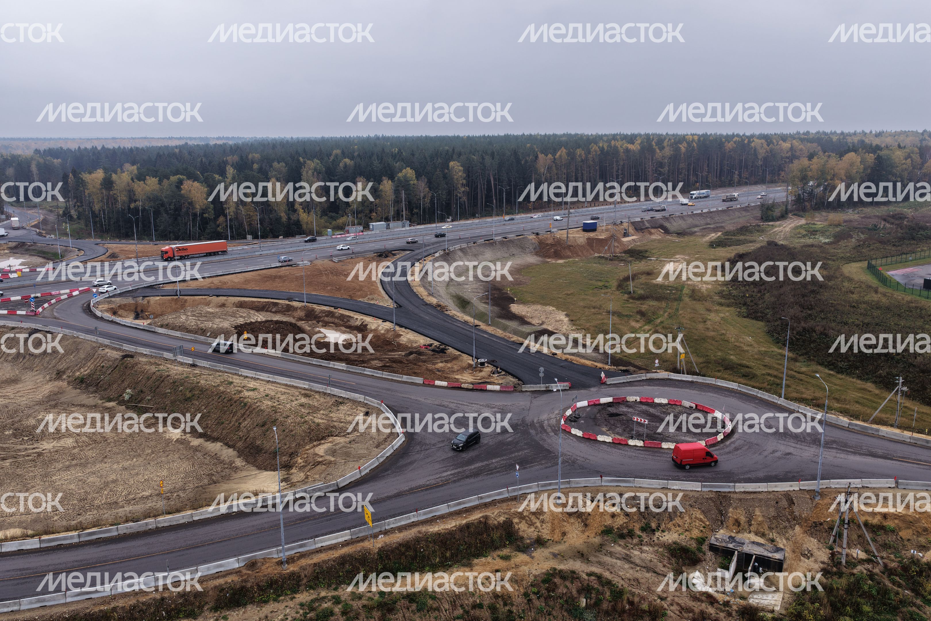 Строительство развязки с мостом через реку Скалба Строительство развязки с мостом через реку Скалба