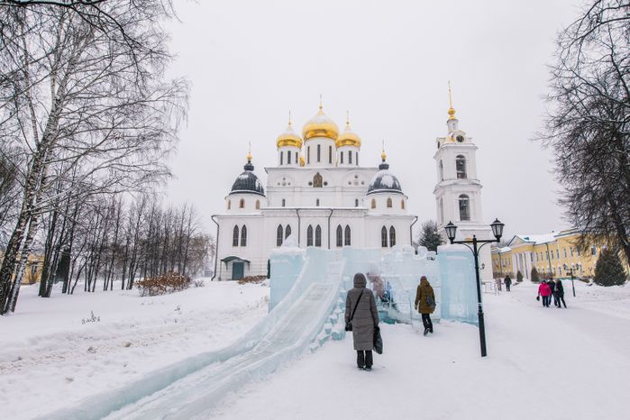 Дмитров. Ледяные скульптуры на Исторической площади