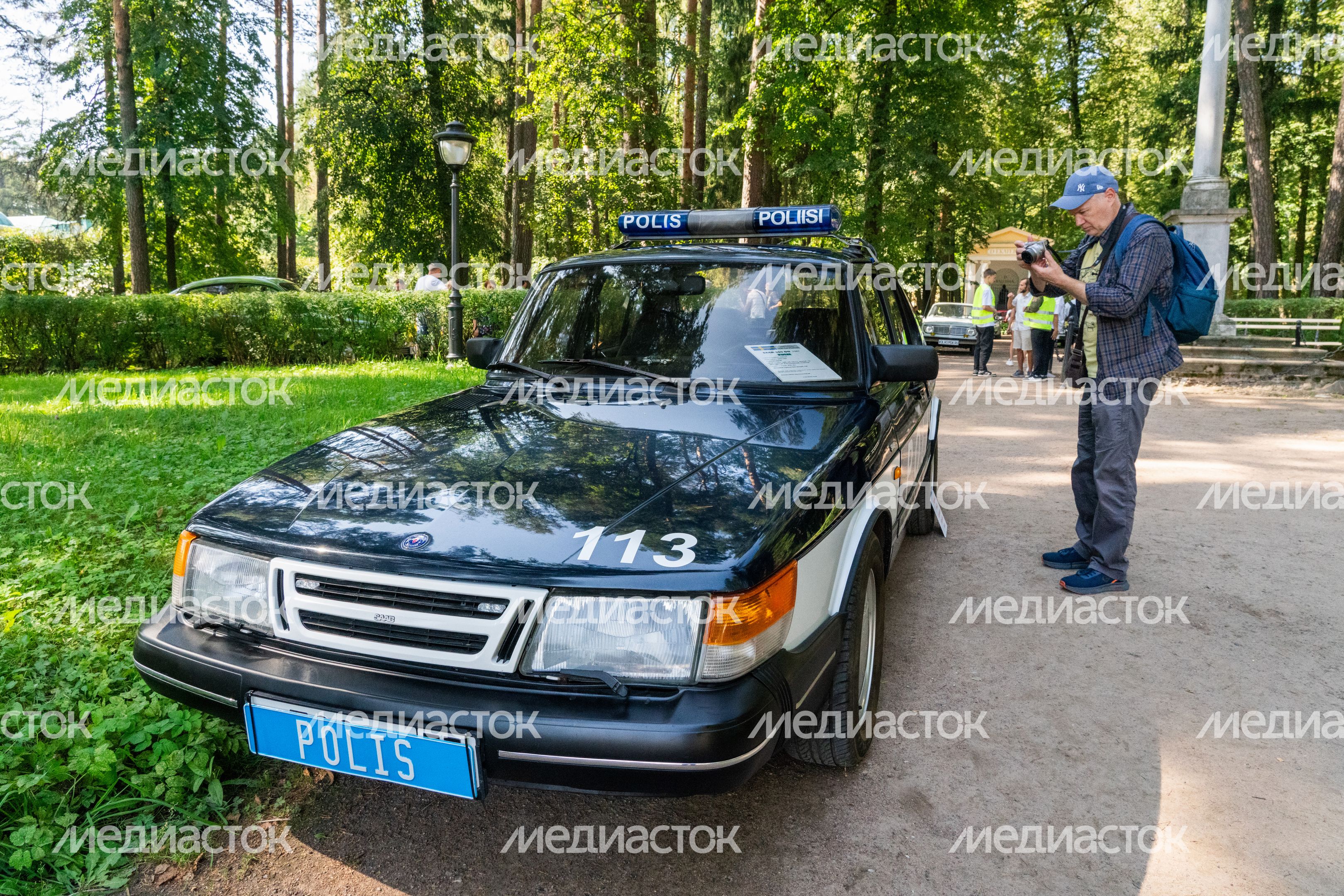Автофестиваль в усадьбе Архангельское Автофестиваль в усадьбе Архангельское