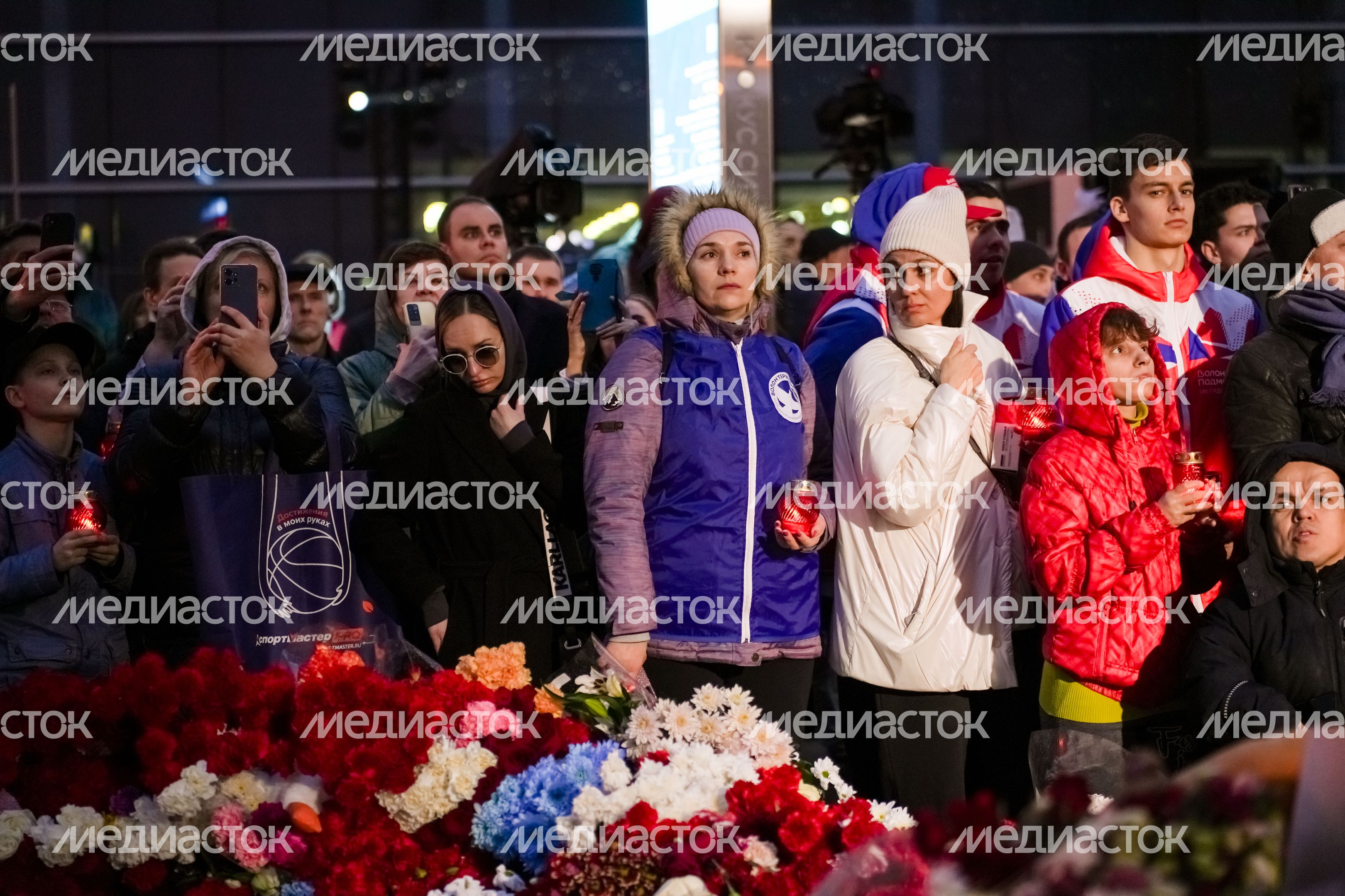 Акция памяти «Журавли» прошла на девятый день после теракта в "Крокус Сити Холле"