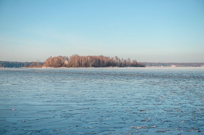 Зимние виды города Калязин