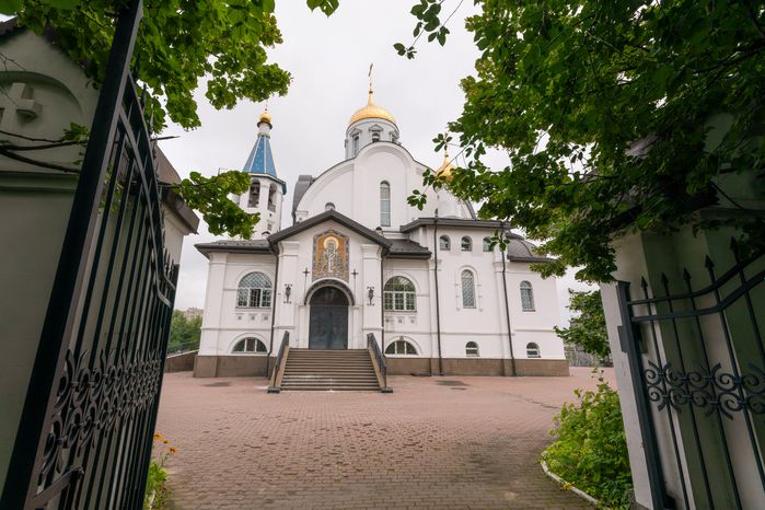 Храм Казанской иконы Божией Матери в Центральном городском парке Реутова