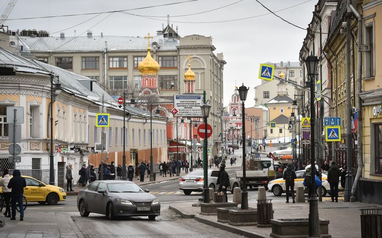 Городская жизнь в Москве в марте