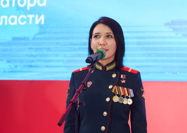Награждение победителей XIII губернаторской премии "Мы рядом. Доброе дело"