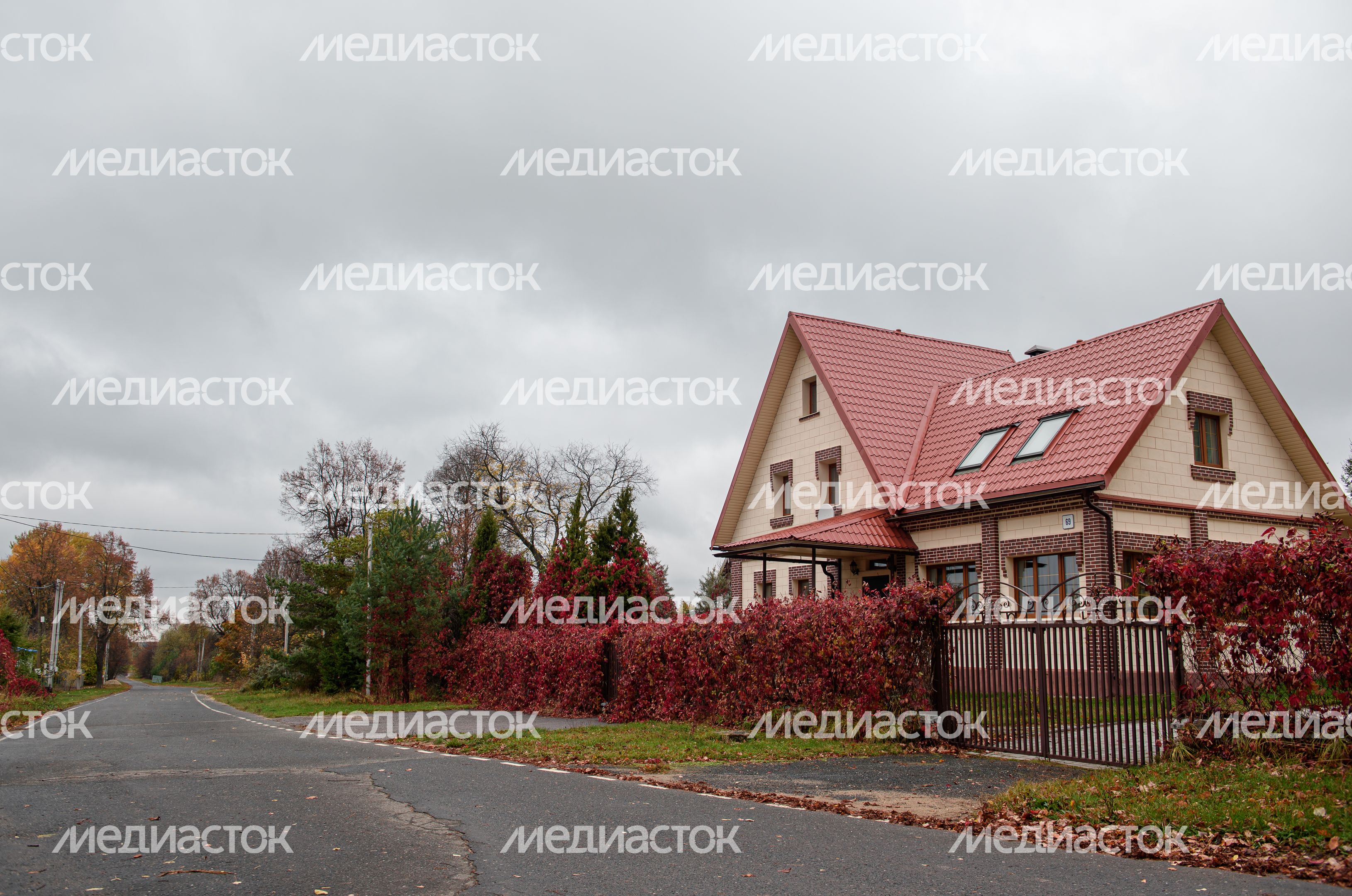 Осенние виды села Спас-Дощатый Осенние виды села Спас-Дощатый
